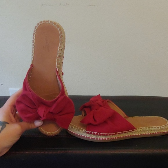 Sandals - Picture 2 of 2